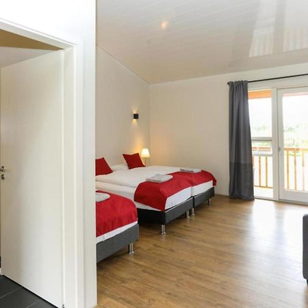 Guesthouse Флудир Екстериор снимка