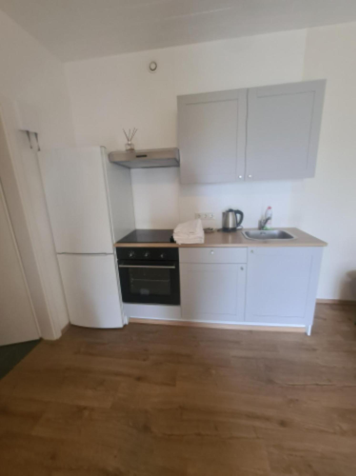 Guesthouse Флудир Екстериор снимка