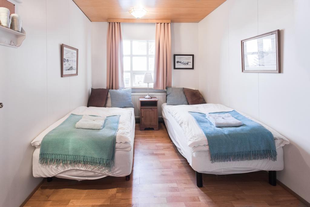 Guesthouse Флудир Стая снимка