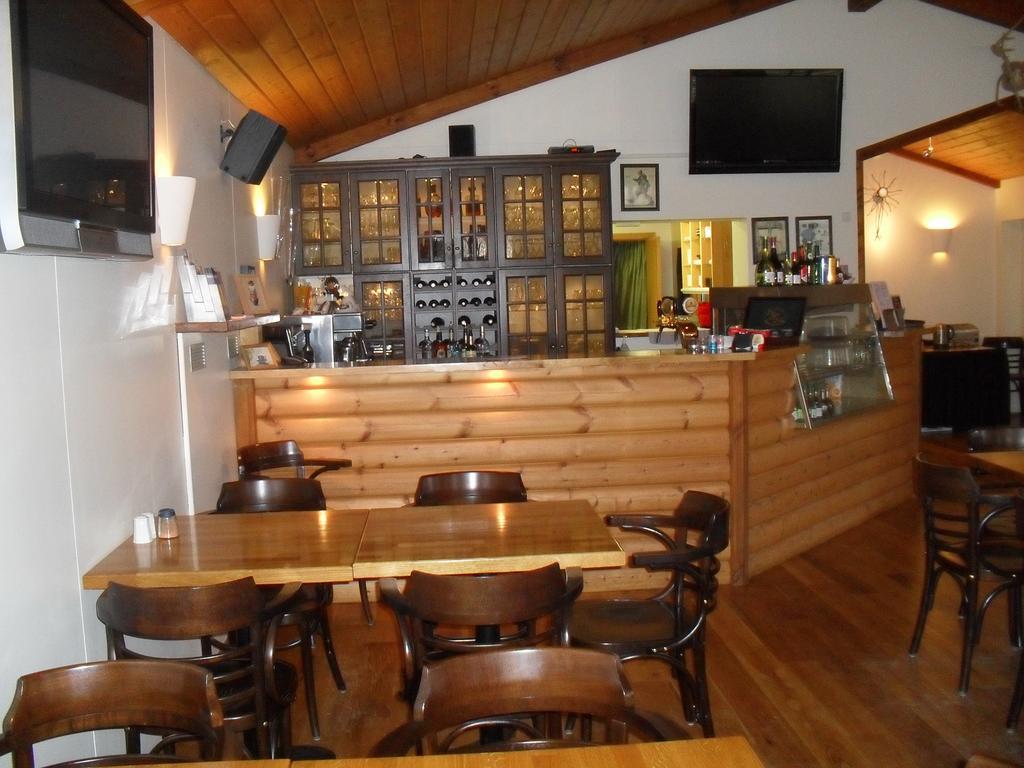 Guesthouse Флудир Екстериор снимка