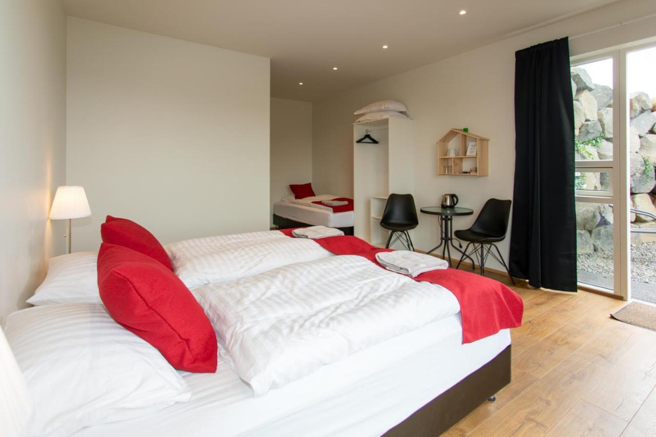 Guesthouse Флудир Екстериор снимка